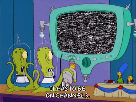 Marge Simpson Aliens Find Share On GIPHY