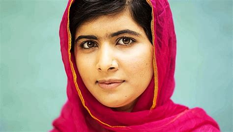 Malala yousafzai, the youngest person to win the nobel peace prize. संयुक्त राष्ट्र में दिया मलाला का भाषण | Malala Yousafzai ...
