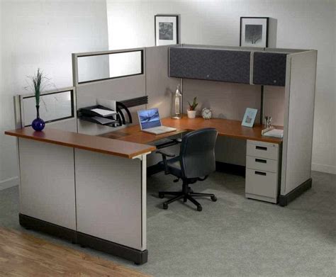 Decorating the office and making it appear rich and elegant is an important step in ensuring this. Office Decoration Ideas for Work - HomesFeed