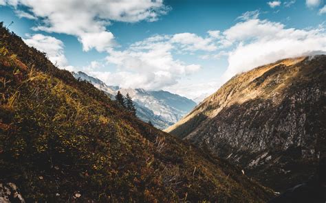 Download Wallpaper 3840x2400 Slope Mountains Valley Trees 4k Ultra