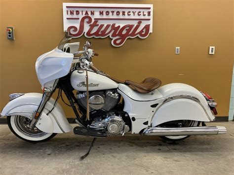 2016 Indian Motorcycle Chief Classic Pearl White Sturgis South