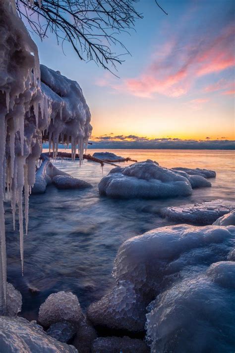 Icy Sunrise From The Shores Of Lake Michigan In Milwaukee WI X OC EarthPorn Lake