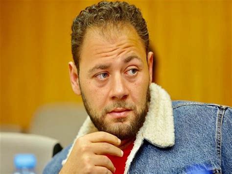 ممثل مصري، ولد في 15 ديسمبر 1986، خريج كلية الآداب، كان أول أعماله مسلسل (المغامرون) عام 2003 من إنتاج قطاع الأطفال، ثم مسلسل. وفاة جدة زوجة الفنان محمد علي رزق | مصراوى