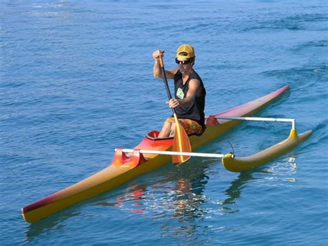 Tahitian Style Outrigger Canoe I Want To Try This Kayaking
