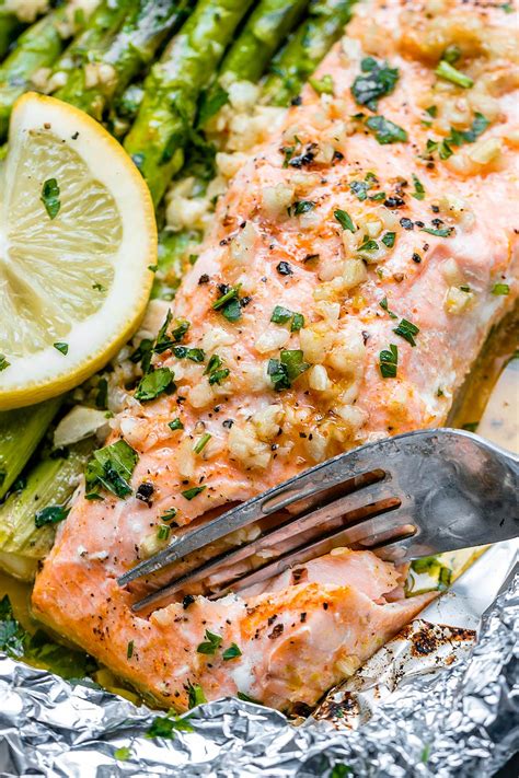 Baked Salmon In Foil With Asparagus And Lemon Garlic Butter Sauce Nutrition Line