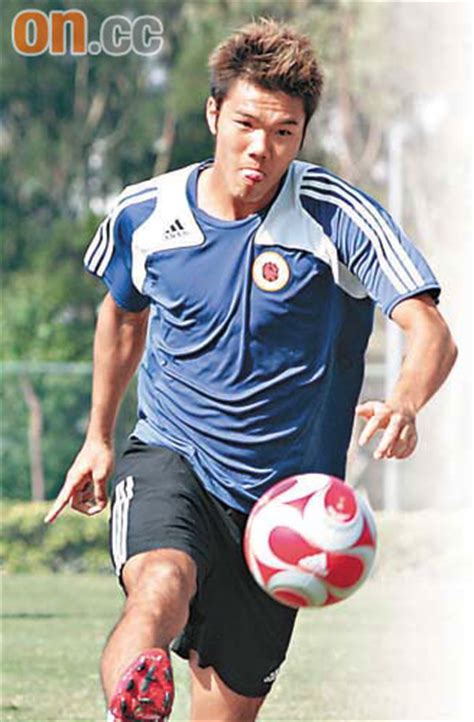 陳肇麒, born july 14, 1985 in hong kong) is a hong kong professional football player. 陳七撒手鐧頭槌功 - 東方日報