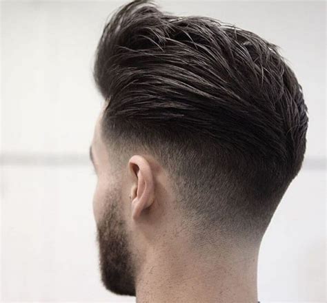Puedes destacar con el detalle que mas prefieras, entre. Nuevos cortes de cabello para hombres de estilo Fade para el 2018