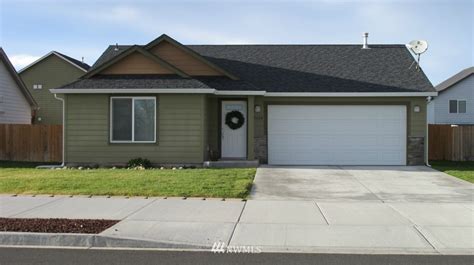 3420 W Peninsula Dr Moses Lake Wa 98837 Mls 431254 Redfin