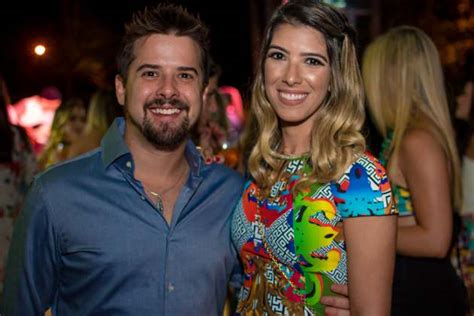 University of são paulo | usp · departamento de puericultura e pediatria (ribeirão preto). Gabriella e Maurinho Lacerda comemoram aniversário juntos ...
