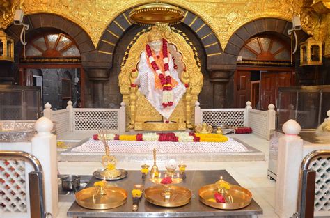 Bewertungen, hotelbilder & top angebote: Sai Baba Samadhi Mandir
