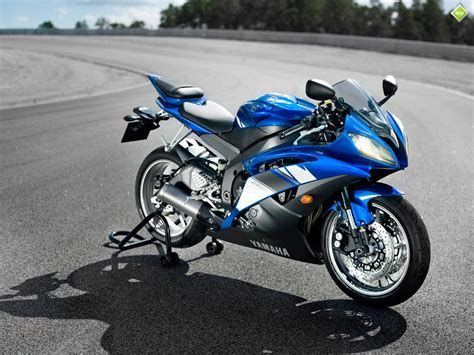 1 out of 3 insured riders choose progressive. Car New: 2011 Yamaha R6 Sporty bike in India ...