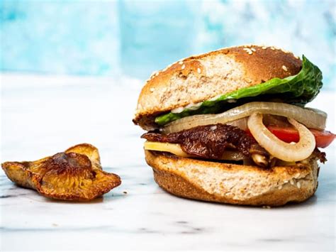 Easy Meatless Mushroom Burgers With Caramelized Onions