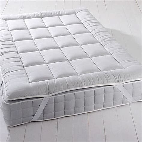 A good mattress topper can make your bed irresistibly comfortable. Mattress Topper Bed Pad Cover Hypoallergenic Soft Pillow ...