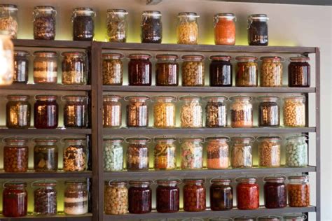 Preppers Pantry In 15 Easy Steps Prepping Planet