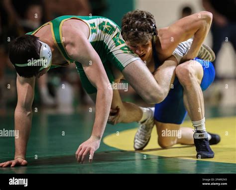 High school wrestling hi-res stock photography and images - Alamy