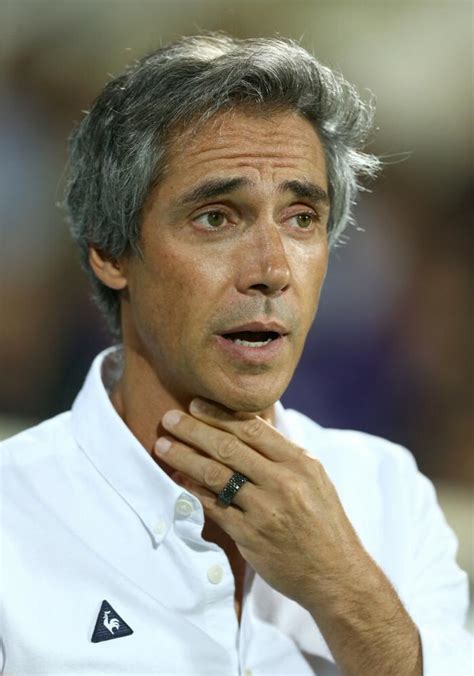 Paulo manuel carvalho de sousa pawlu sowz born 30 august 1970 is a former portuguese footballer who played as a defensive midfielder and a current. Paulo Sousa znokautował dziennikarza podczas meczu - Super ...