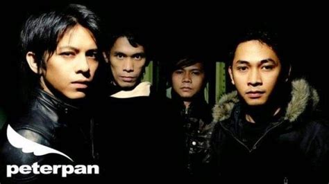 Chord gitar semua tentang kita chord gitar lagu lagu kenangan. Chord Gitar dan Lirik Lagu Semua Tentang Kita Dinyanyikan ...