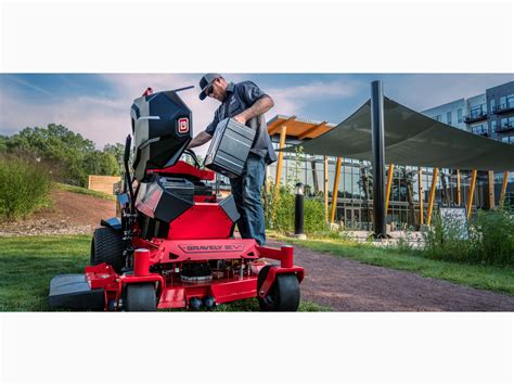 New Gravely Usa Pro Stance Ev In Rd Kwh Li Ion Lawn Mowers