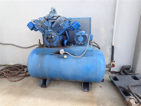 15 Hp 2 Stage Air Compressor W200 Gallon Horizontal Tank Valley