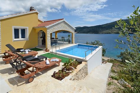 Ferienhaus in kroatien privat mieten. Ferienhaus direkt am Meer mit Pool, Kroatische Inseln