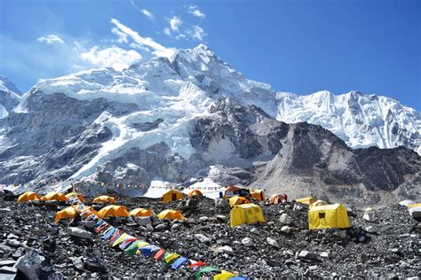 Making Mt Everest Climbing Trails Delayed Climbers Stranded At The