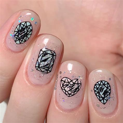Creative Nail Designs Short Nail Designs Creative Nails Nail Polish Trends Nail Polish