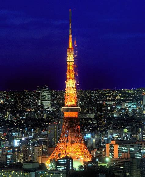Tokyo Eiffel Wall Trivia