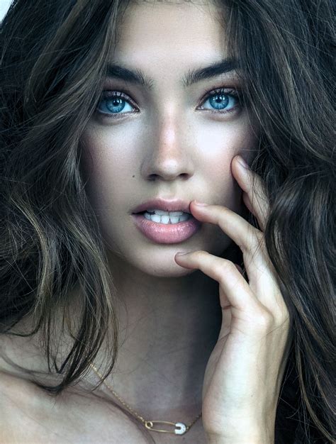 lorena rae most beautiful eyes stunning eyes gorgeous eyes pretty eyes beautiful women