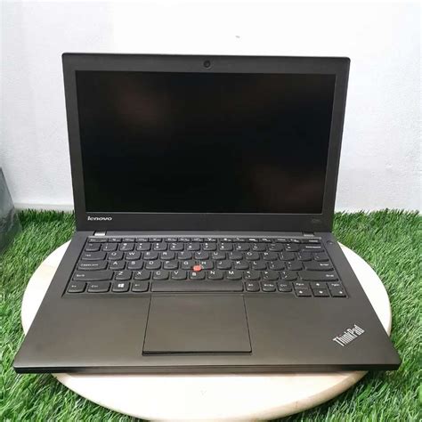 Lenovo Thinkpad X240 Core I5 Gen 4 Ram 8gb Ssd 256gb Original Mulus