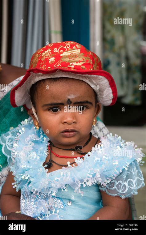 Baby Kerala Fotos Und Bildmaterial In Hoher Auflösung Alamy