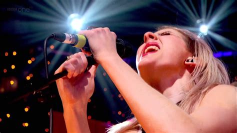 Ellie Goulding Starry Eyed Live YouTube