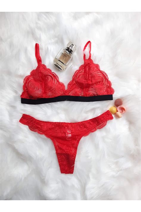 Ensemble De Lingerie En Dentelle Rouge Taille S