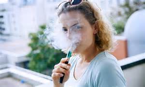 Smokers Who Use E Cigs Are Risking Harm To Their Lungs Daily Mail