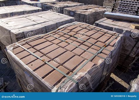 New Paving Stone Tiles Folded And Packed On A Pallet Stock Photo