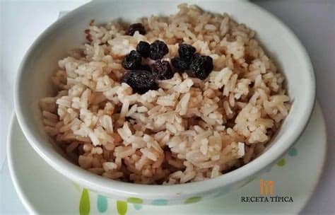 Receta de arroz con coco y camarones / receta de arroz paso a paso. Cómo hacer Arroz con coco (Coconut rice) Una receta económica