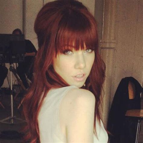 Carly Rae Jepsen Unveils Debuts Red Hair E Online