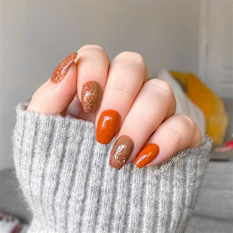 30 Fab Orange Nails For Fall 2020 The Glossychic Orange Nails Orange Nails Fall Dipped Nails