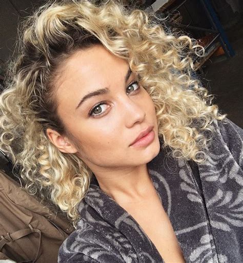 Instagram Photo By Rose Bertram • Apr 25 2016 At 1220pm Utc Curly Hair Beauty Curly Hair