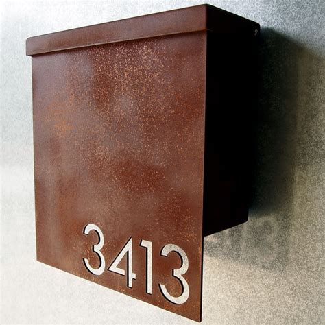 May 08, 2017 · the mailbox above seems to signal the low cables above it firsthand, the funny elements on the top give it a funny look too. Modern Mail Box: Designs and Materials - HomesFeed