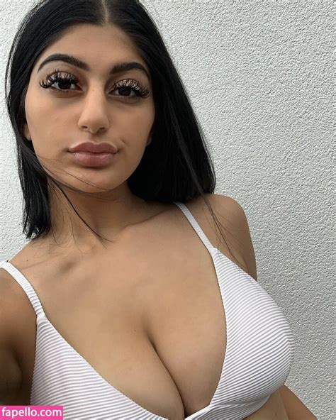 Busty Indian Bustyindiangirl Nude Leaked Onlyfans Photo Fapello