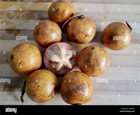 agbalumo alasa or udara african star apple african cherry indigenous african fruit tropical