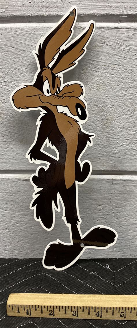 Wile E Coyote Metal Diecut Sign Looney Tunes Grelly Usa