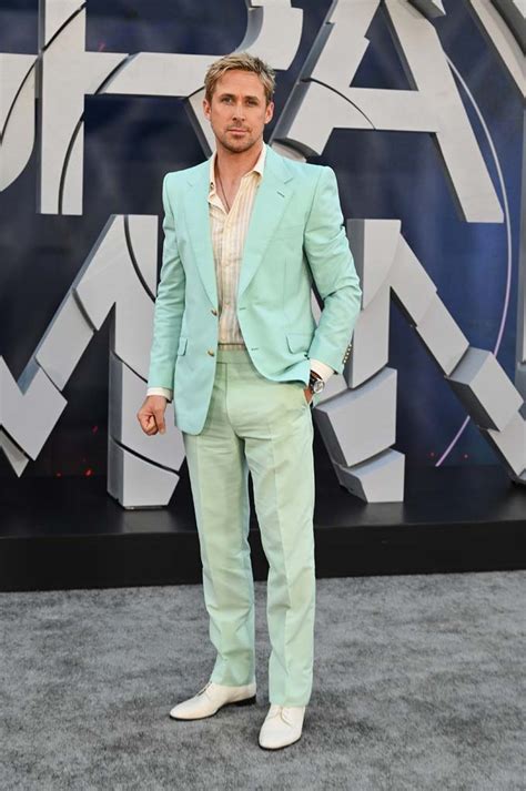 Ryan Gosling Pops In Mint Suit And Brogues At ‘the Gray Man Premiere Footwear News
