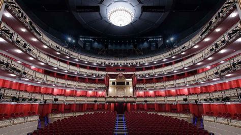 Teatro Real De Madrid Cancela ópera Por Quejas Sobre Falta De