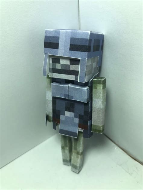 Pixel Papercraft Melee Armored Mossy Skeleton Minecraft Dungeons Arcade