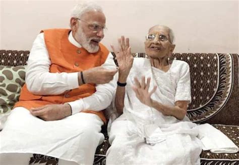 Pm Modis Mother Hiraba Celebrates Her 100th Birthday And A Road In