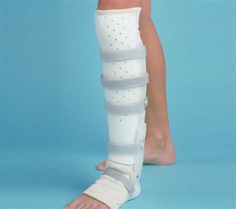 Tibial Fracture Brace جبيرة كسر الساق الحكمة