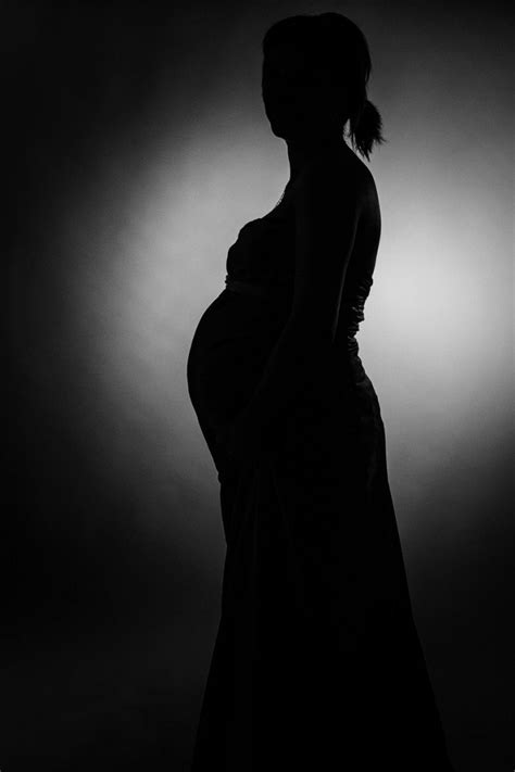30 creative pregnancy photographs blog