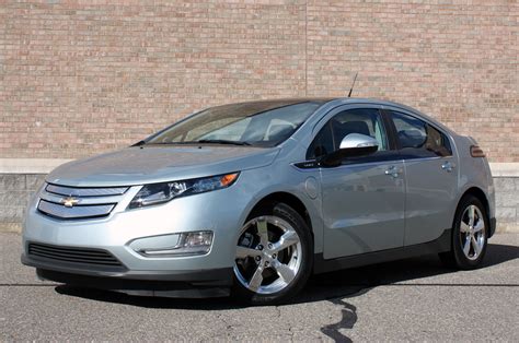 Car New Chevrolet Volt North American Car Of The Year