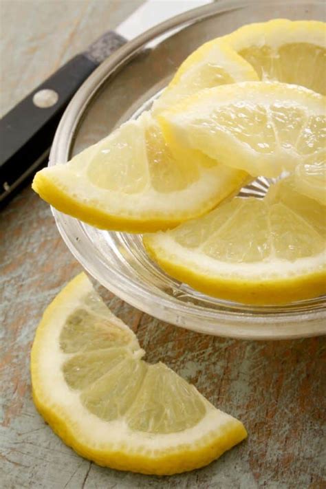 How To Cut Lemon Wedges Lots Of Tips Take Two Tapas
